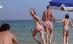 Голая грудь Аньес Сораль ф фильме «Минутное помрачение рассудка» фото #3