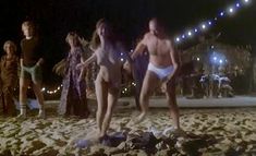 Голая грудь Аньес Сораль ф фильме «Минутное помрачение рассудка» фото #6