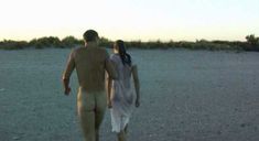 Барбара Шульц засветила соски в фильме «Тряпки» фото #4