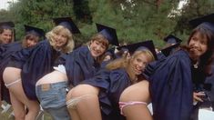 Голая Бетси Расселл в фильме «Частная школа» фото #3