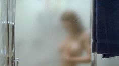 Голая Бетси Расселл в фильме «Частная школа» фото #8