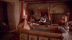 Голая Бланка Марсильяч в фильме «Страшный суд» фото #5