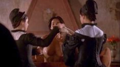 Голая Бланка Марсильяч в фильме «Страшный суд» фото #6