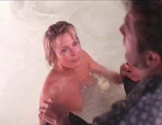 Голая Бо Дерек в фильме «Разбитая интрига» фото #6