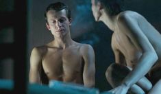 Полностью голая Богуслава Павелец в фильме «Случай» фото #5