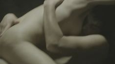 Голая Бояна Новакович в фильме «Стрижка» фото #4