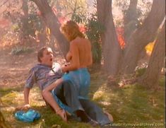 Голая грудь Бренды Бакки в фильме «Последнее средство» фото #1