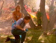 Голая грудь Бренды Бакки в фильме «Последнее средство» фото #2