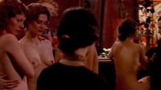 Голая Брижит Лаэ в фильме «Генри и Джун» фото #9