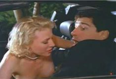 Голая Брэнди Дэвис в сериале «Эротические признания» фото #14