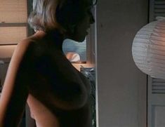 Голая Брэнди Дэвис в фильме «Виртуальные столкновения 2» фото #26