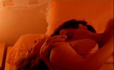 Голая Ваина Джоканте в фильме «Выжить» фото #19