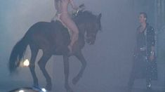 Голая Валентина Варгас в фильме «Без надежды на возвращение» фото #10