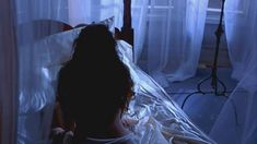 Голая Валентина Варгас в фильме «Восставший из ада 4. Кровное родство» фото #6