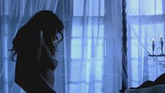 Голая Валентина Варгас в фильме «Восставший из ада 4. Кровное родство» фото #7