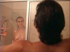 Голая Валери Каприски в фильме «На последнем дыхании» фото #10