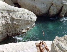 Голая Валери Кеннессен в фильме «Летние любовники» фото #4