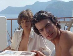 Голая Валери Кеннессен в фильме «Летние любовники» фото #34