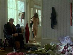 Голая Ванесса Паради в фильме «Белая свадьба» фото #4