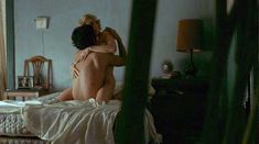 Голая Вера Фармига в фильме «Никогда-навсегда» фото #18