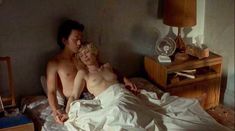 Голая Вера Фармига в фильме «Никогда-навсегда» фото #22