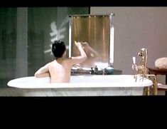 Голая Вивиан Ву в фильме «Интимный дневник» фото #13