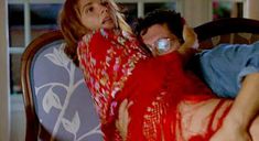 Полностью голая Виктория Абриль в фильме «Проклятый газон» фото #22