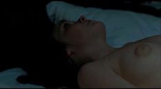 Голая Виктория Винги в фильме «Реприза» фото #5