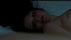 Голая Виктория Винги в фильме «Реприза» фото #6