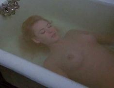 Голая Вирджиния Мэдсен в фильме «Готам» фото #12