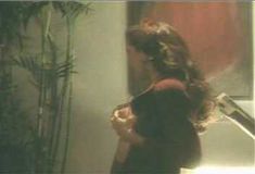 Голая Габриэлла Холл в сериале «Эротические признания» фото #5