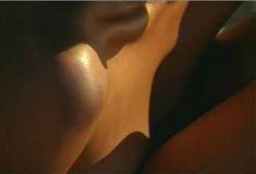 Голая Глория Рубен в фильме «В капкане» фото #2