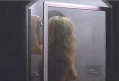 Голая грудь Голди Хоун в фильме «Лучшие друзья» фото #1