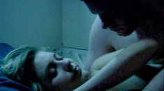 Голая Грета Гервиг в фильме «Ночи и выходные» фото #12