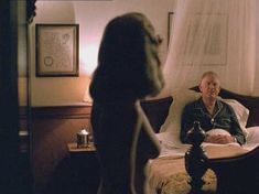 Голая Грета Скакки в фильме «Белое зло» фото #12