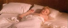 Голая Гретхен Мол в фильме «Навеки моя» фото #5
