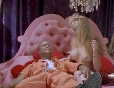 Голая Гриффин Дрю в фильме «За решеткой» фото #12