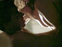 Голая грудь Гэбриэлль Фицпатрик в фильме Farewell My Love фото #3