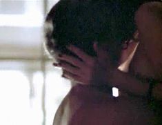 Голая грудь Гэбриэлль Фицпатрик в фильме Farewell My Love фото #4