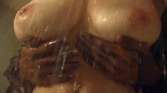 Голая Даниэль Райли в фильме «Восстание душ. Бунт мертвецов» фото #3