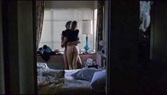 Голая Дарлэнн Флюгел в фильме «Жить и умереть в Лос-Анджелесе» фото #3