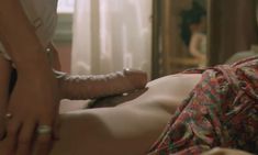 Голая Дебора Каприольо в фильме «Паприка» фото #7