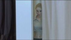 Дебора Франсуа засветила грудь в фильме «Ассистентка» фото #1