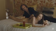 Голая Дебора Франсуа в фильме «Студентка по вызову» фото #25