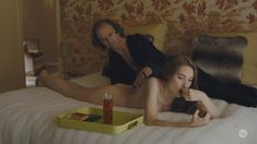 Голая Дебора Франсуа в фильме «Студентка по вызову» фото #26