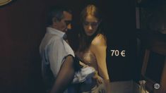 Голая Дебора Франсуа в фильме «Студентка по вызову» фото #37