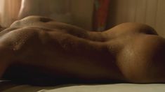 Голая Дебора Шелтон в фильме «Немезида» фото #1