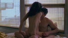 Голая Дебра Уингер в фильме «Офицер и джентльмен» фото #2