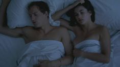 Голая Деми Мур в фильме «Непристойное предложение» фото #7