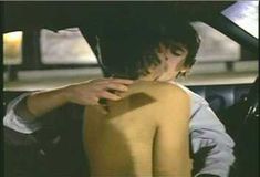 Голая Джейми Ли Кёртис в фильме «Грэндвью, США» фото #3